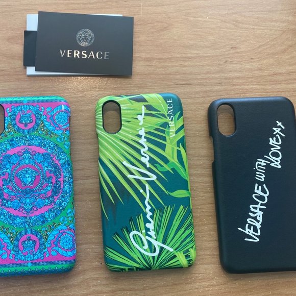 New 100% Authentic VERSACE Phone Cases for iPhone X and iPhone XS - Picture 5 of 6